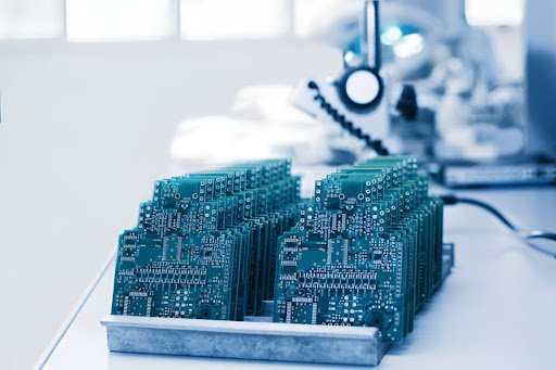 How Modern Electronics Benefit from Advanced Rigid PCB Manufacturing Techniques